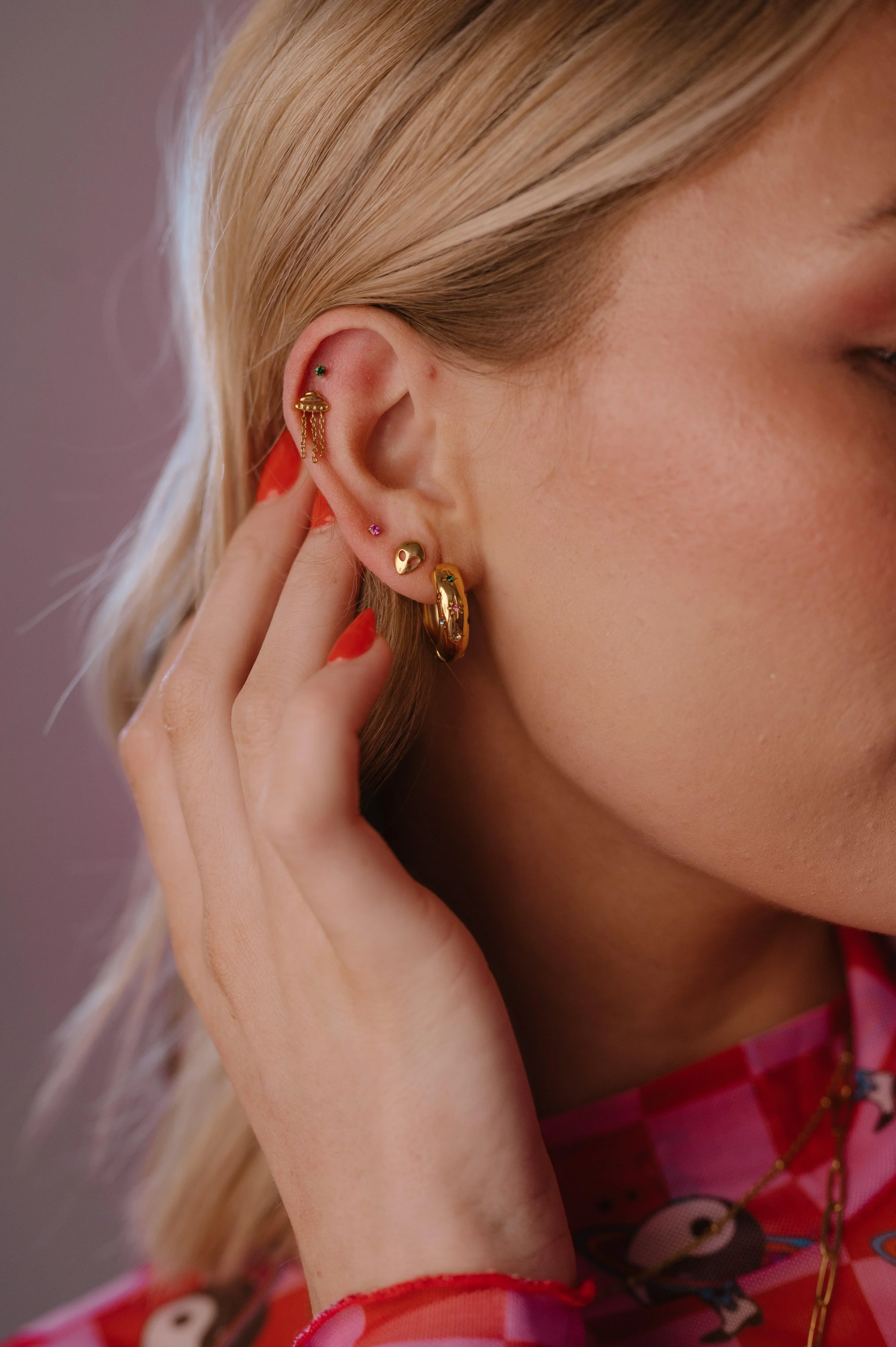 Alien Flat Back Stud - Image 5
