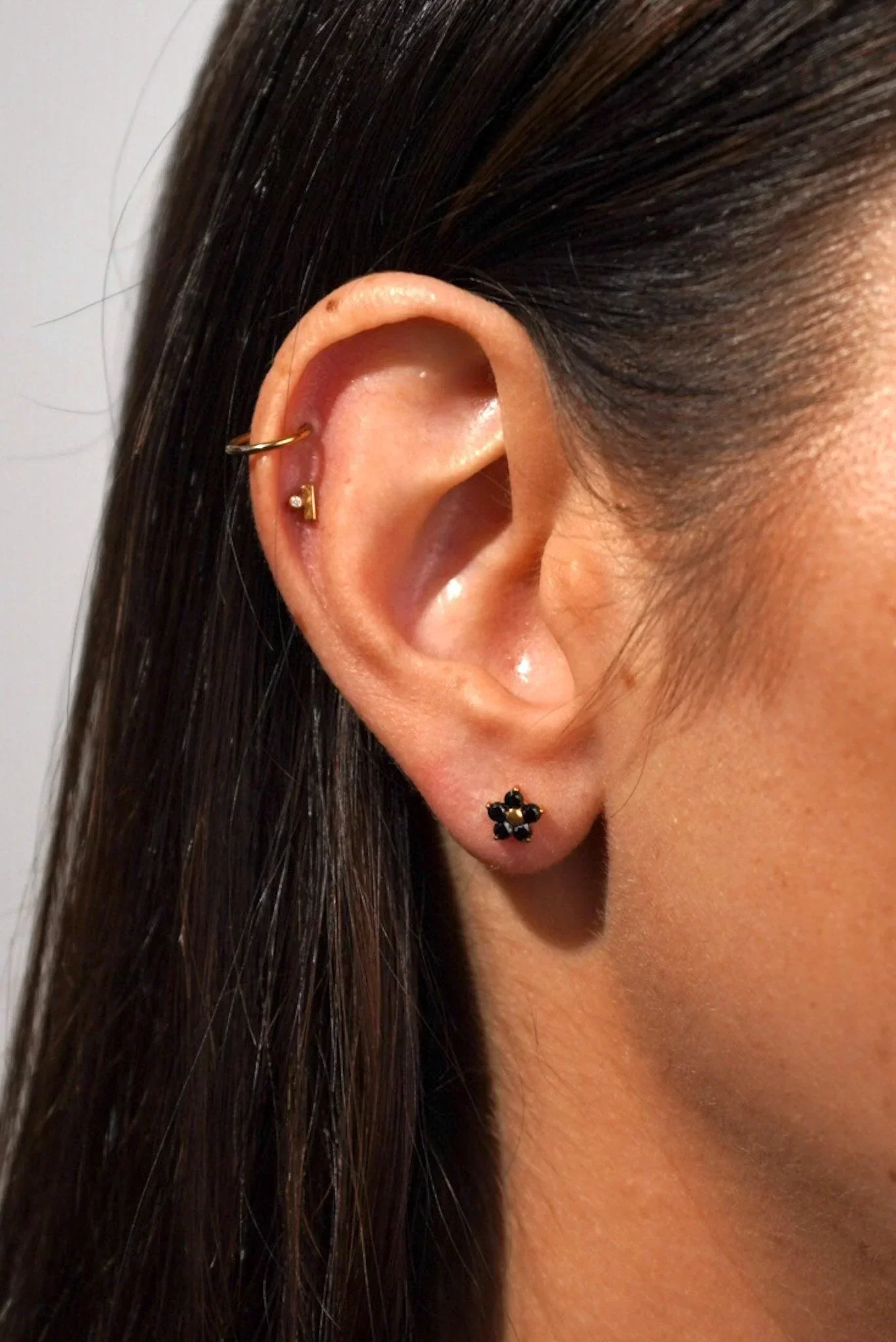 Black Dahlia Flat Back Stud - Image 4