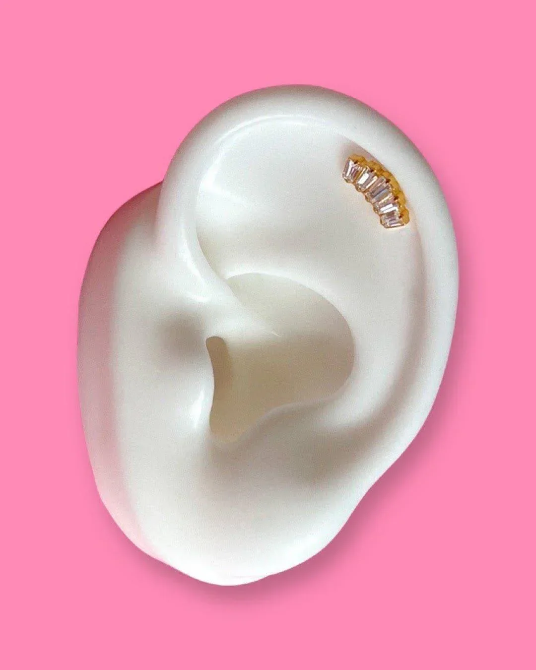 Blaze Curve Zirconia Flat Back Stud - Image 4